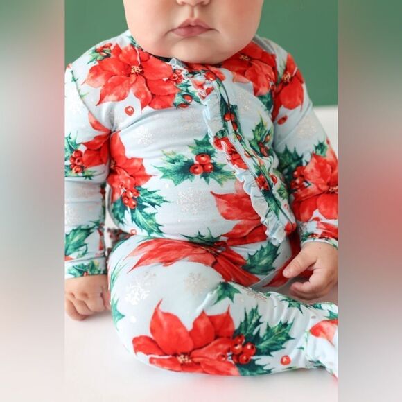 NWT POSH PEANUT RUFFLED FOOTIE - Picture 4 of 7